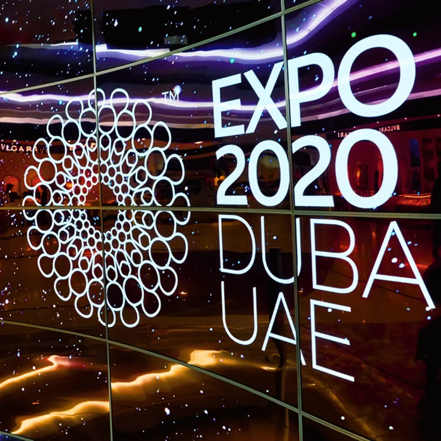 Neon 3D Signages in Dubai - indoor LED Signage for Shopping Malls-3